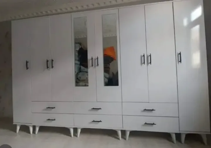 8 Kapaklı Dolap — görsel 2